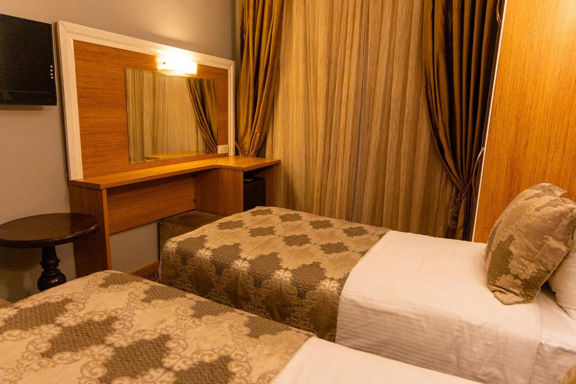 Grand Rosa Hotel Istanbul Exterior photo