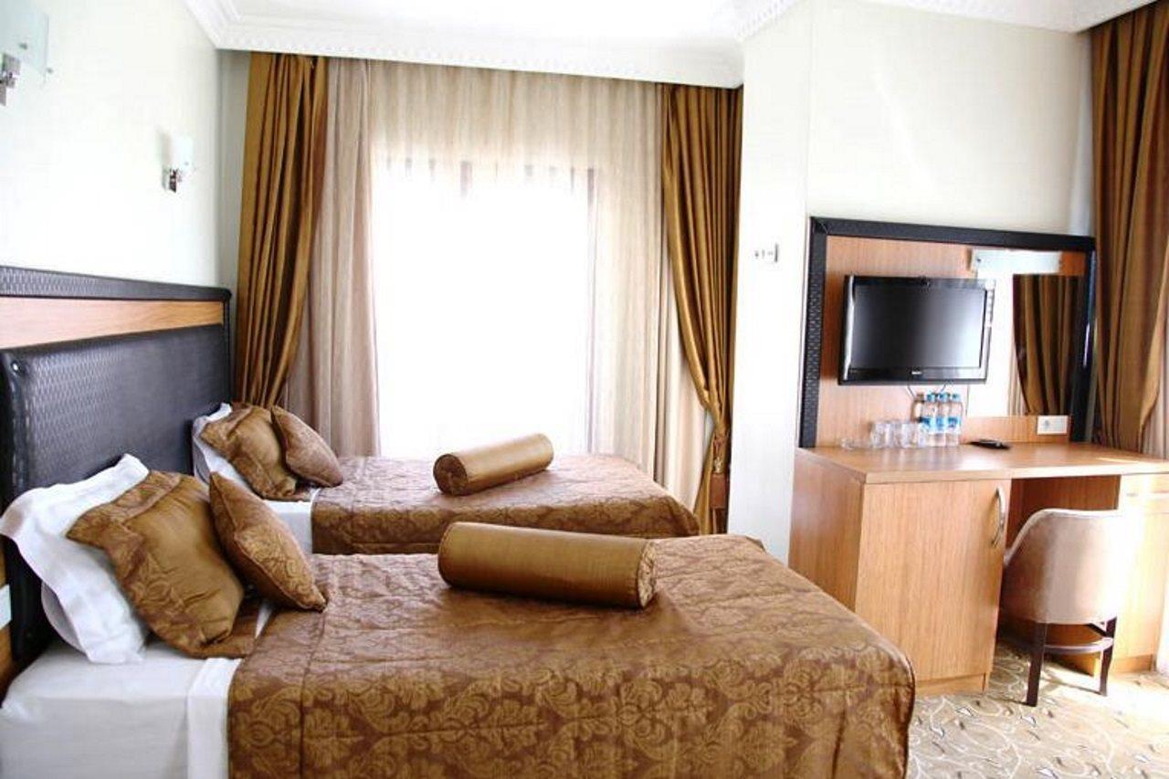 Grand Rosa Hotel Istanbul Exterior photo